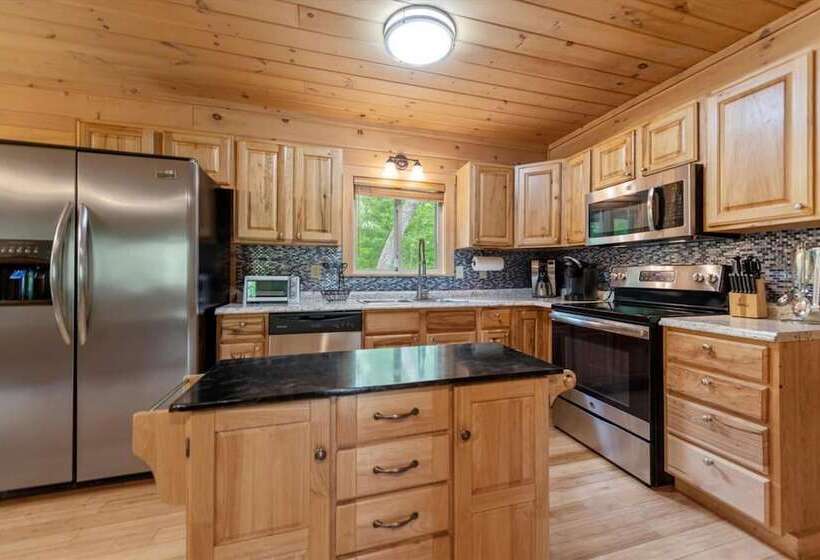 Firefly Pristine Mountain Cabin With Hot Tub Screened Porch Fire Pit Wifi