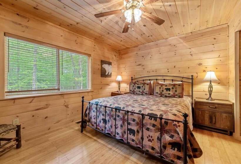 Firefly Pristine Mountain Cabin With Hot Tub Screened Porch Fire Pit Wifi