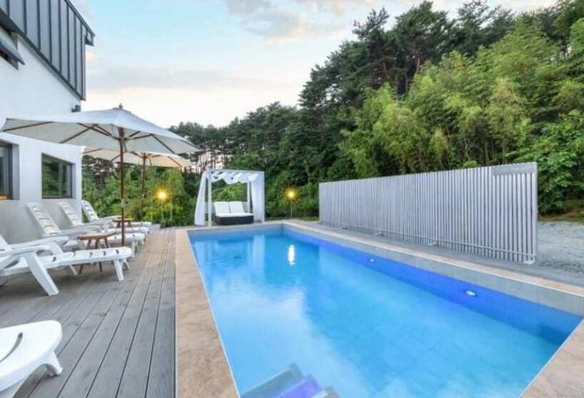 Gangneung The Gray Pension