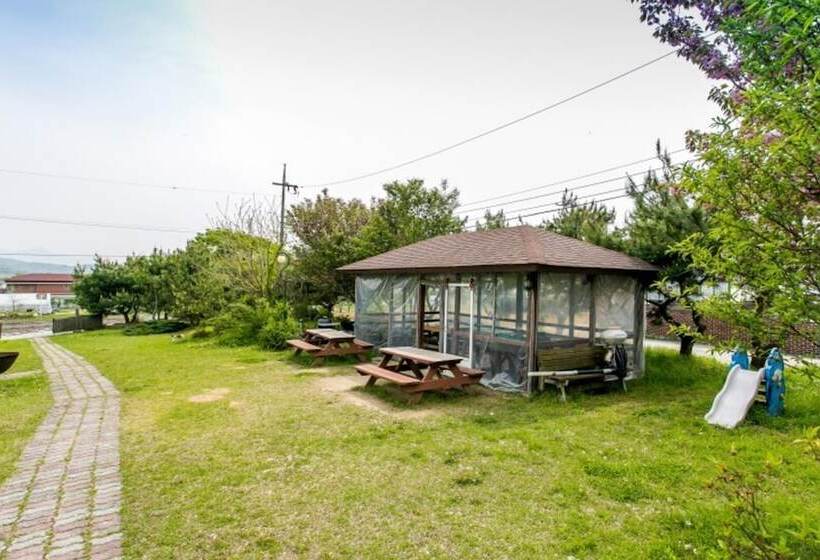 Gongju Jakeun Shimteo Pension