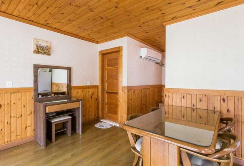 Gongju Jakeun Shimteo Pension