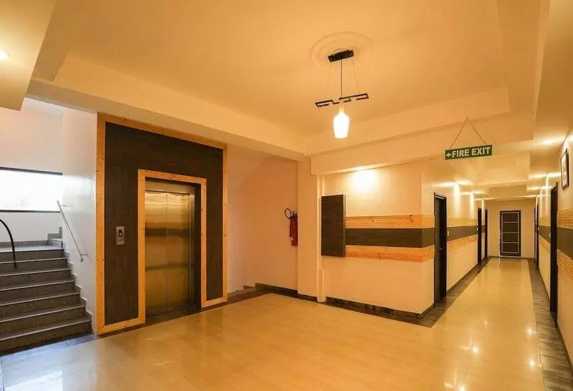 ホテル 360 By D Polo