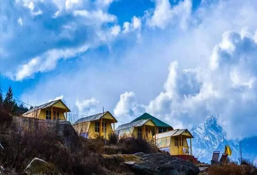 هتل Auli Heights