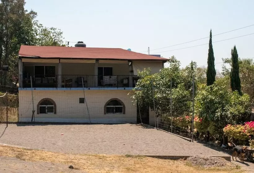 Hotelli Cabaña Madalena