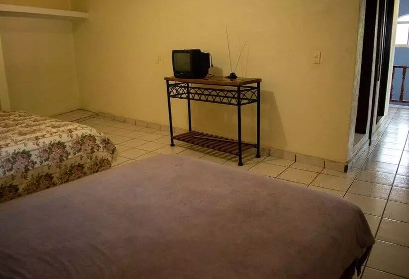 Hotelli Cabaña Madalena