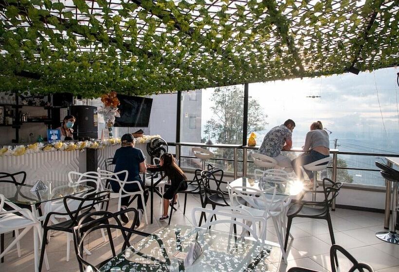 ホテル Capzule Inn