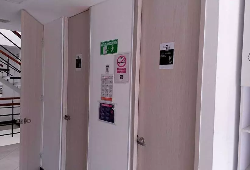 ホテル Capzule Inn
