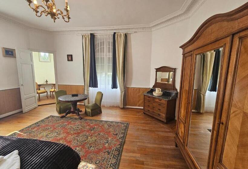 ホテル Château De Chazelpaud