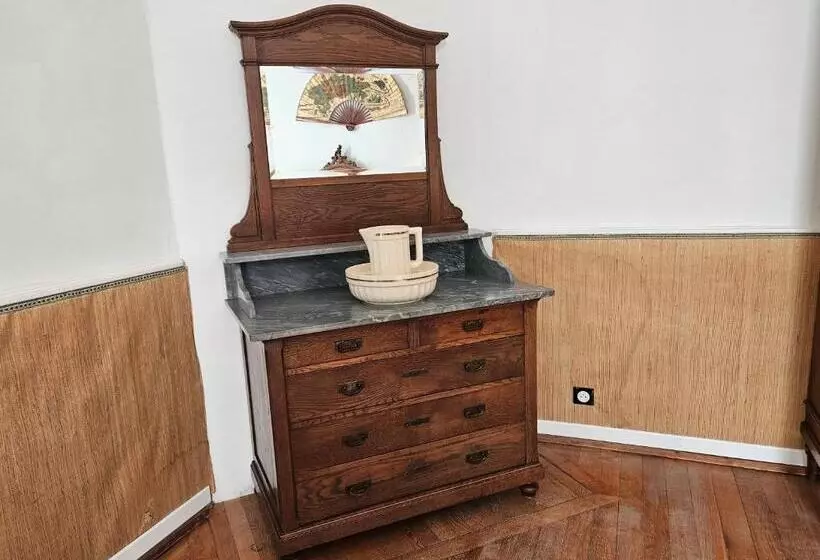 Hotelli Château De Chazelpaud