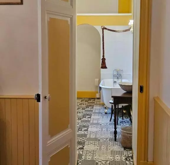 Hotelli Château De Chazelpaud