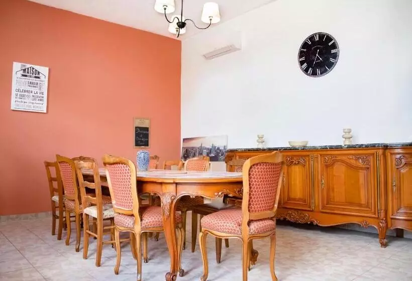 Hotelli Château De Chazelpaud