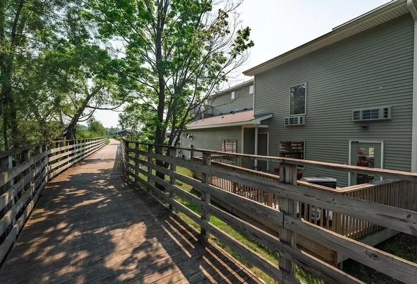 Hotelli Gold Coast Inn