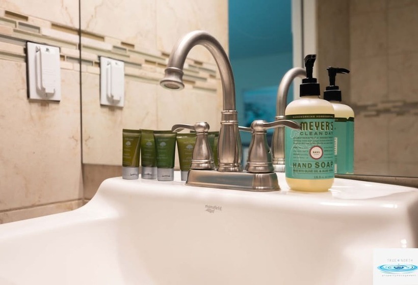 فندق Gold Coast Inn