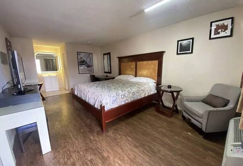 Hotelli Great Western Inn & Suites   Saginaw