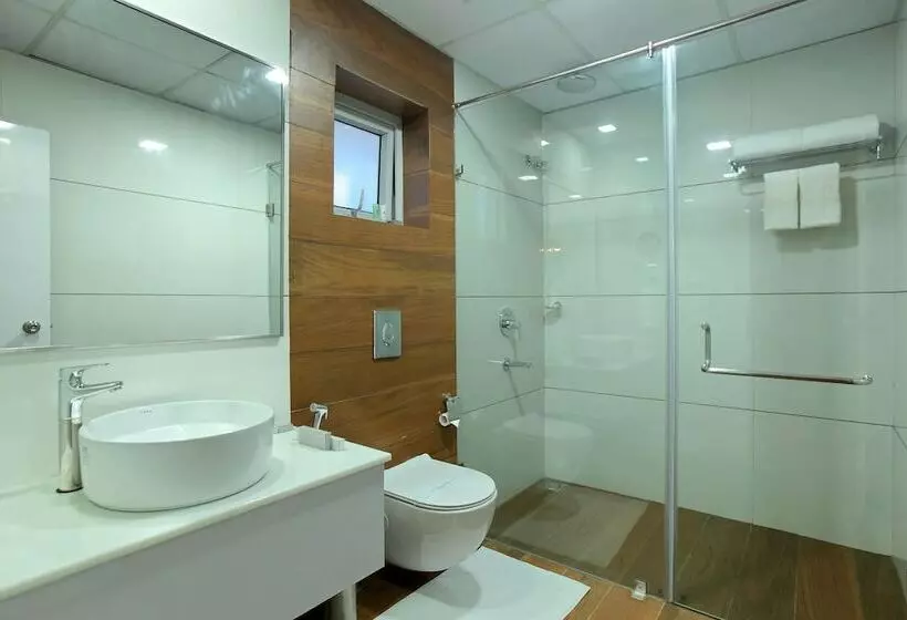 Hotelli Harivaram Yuga