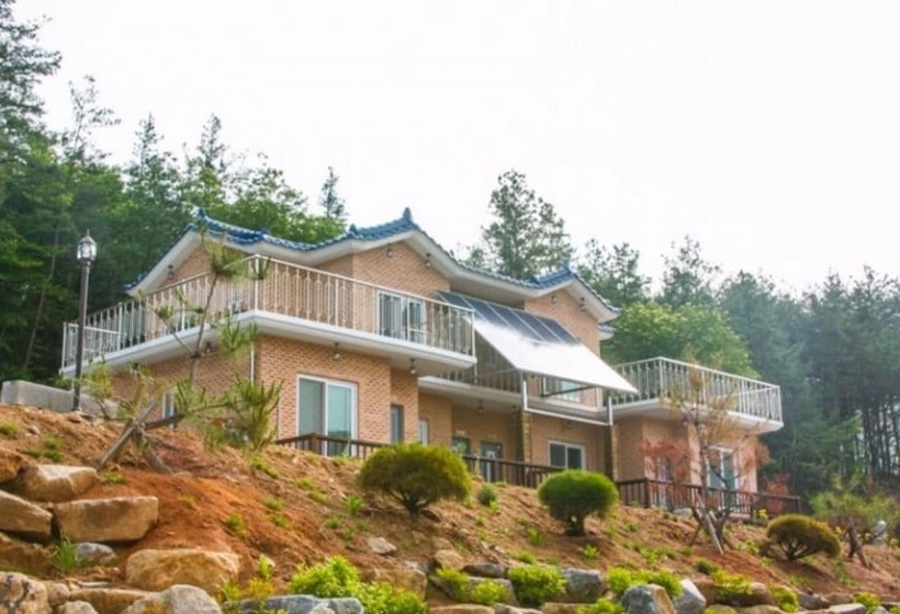 酒店 Hwayang Gyegok Domyeongsan Pension