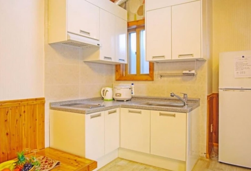 酒店 Hwayang Gyegok Domyeongsan Pension