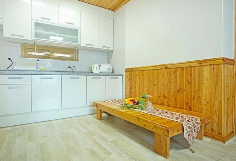 酒店 Hwayang Gyegok Domyeongsan Pension