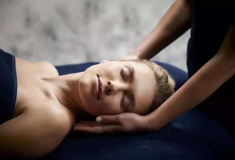 هتل Intercontinental Lifou Wadra Bay Resort By Ihg