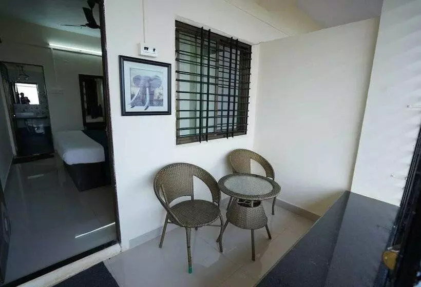 Hotelli Nature Nest Resort