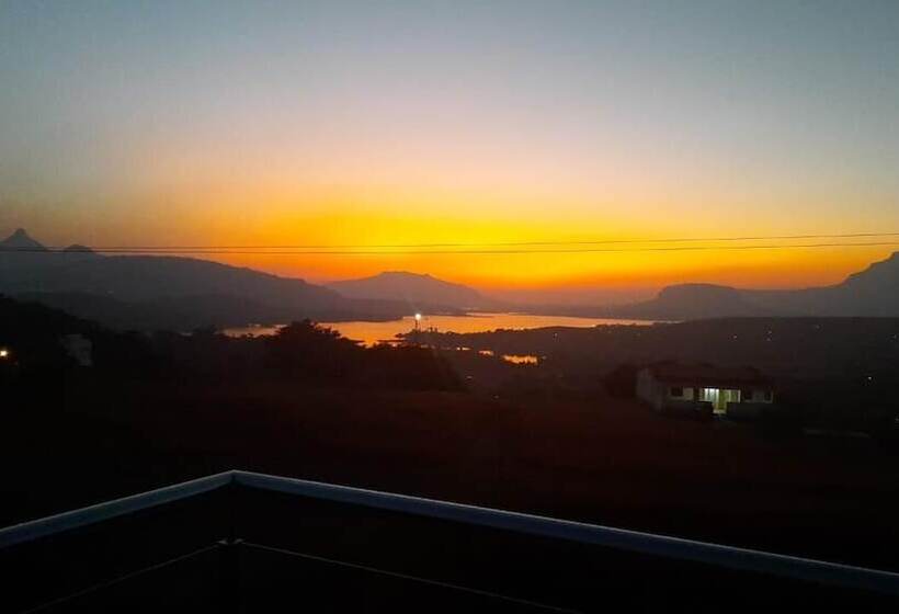 فندق Nature Nest Resort