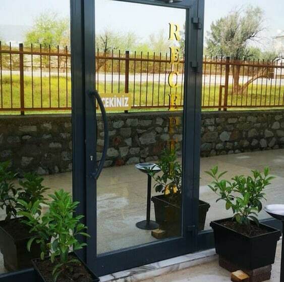 فندق New Blue Izmir Bornova