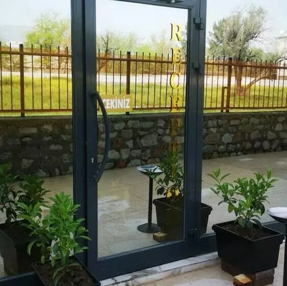 Hotelli New Blue Izmir Bornova