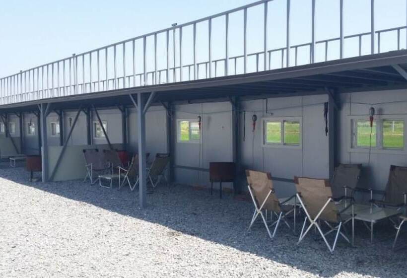 فندق Taean Mom Village Caravan Camping