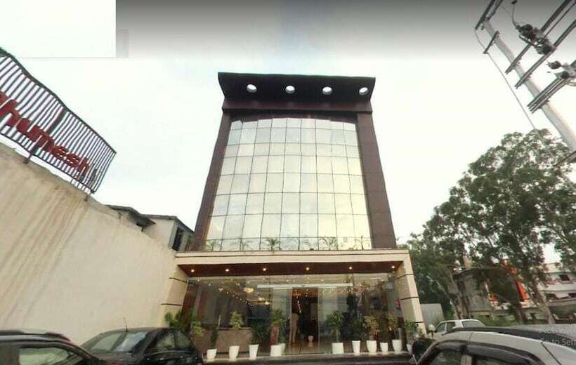 Hotel The Royal Bhumesh