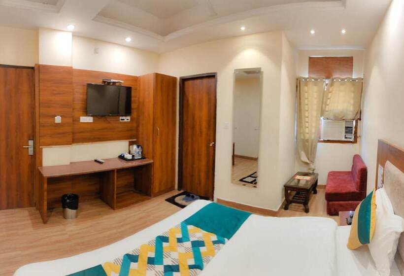 Hotel The Royal Bhumesh