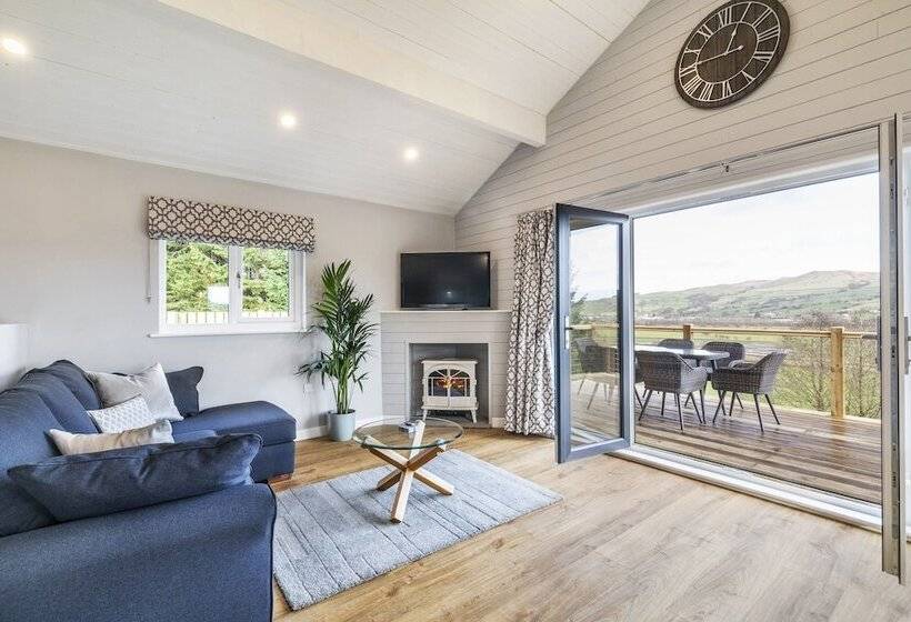 호텔 Throstle Nest Farm Lodges