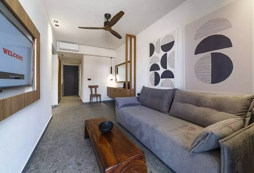 Hôtel Utopia Luxury Suites