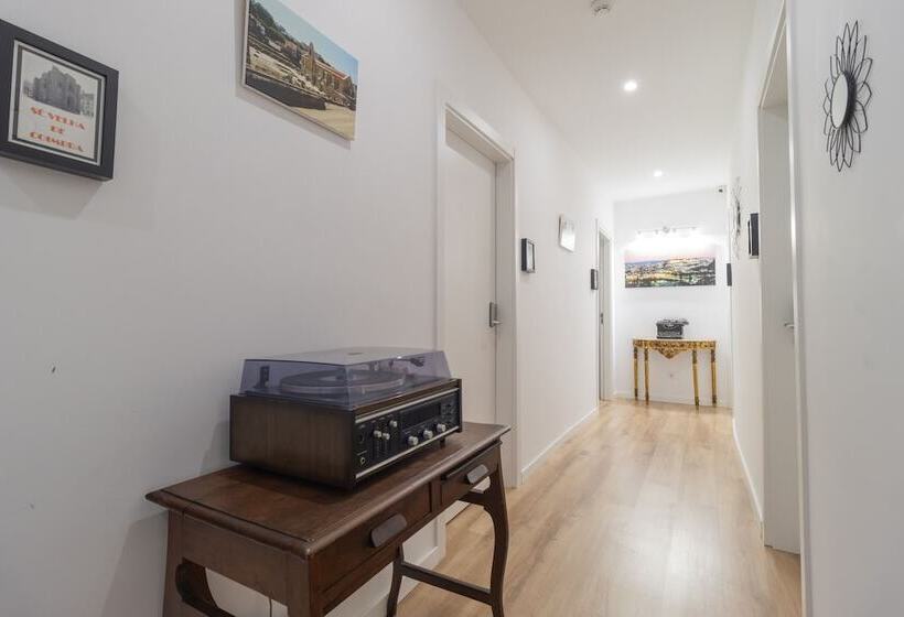 Пансион Coimbra City Charm