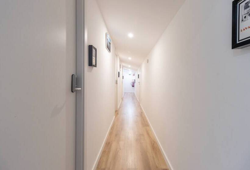 Пансион Coimbra City Charm