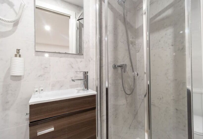 Пансион Coimbra City Charm