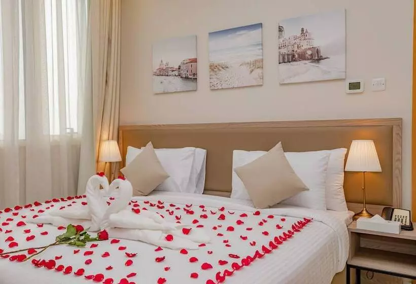 Platinum Coast Hotel Apartments