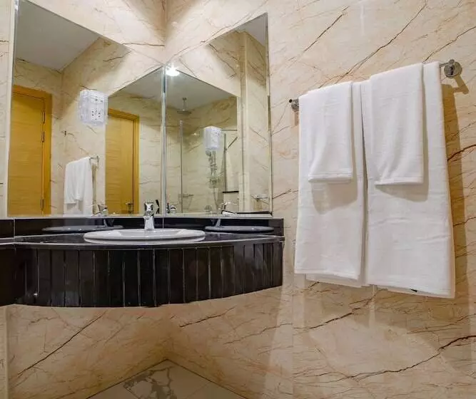 Platinum Coast Hotel Apartments