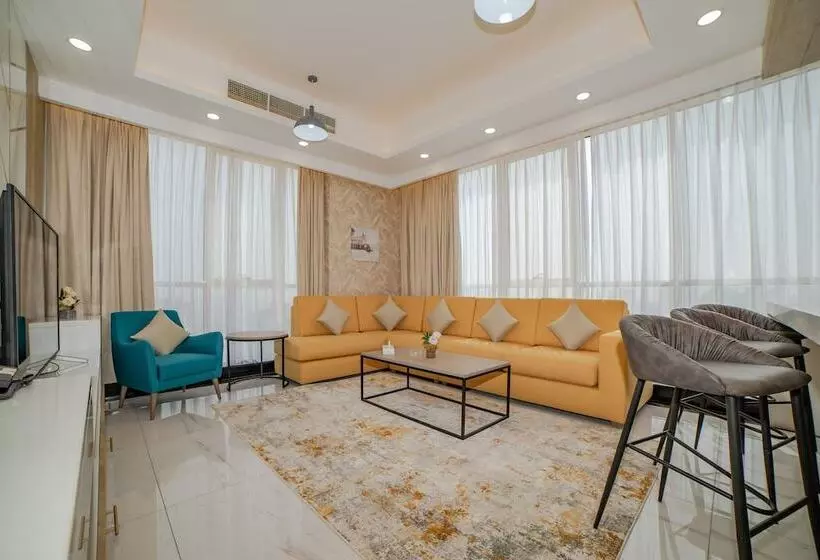 Platinum Coast Hotel Apartments