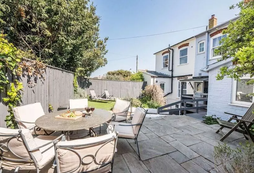 Settled In At Aldeburgh From Air Manage Suffolk