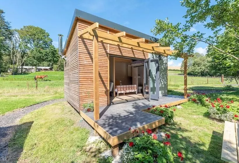 Sunset Cabins At The Oaks Woodland Retreat