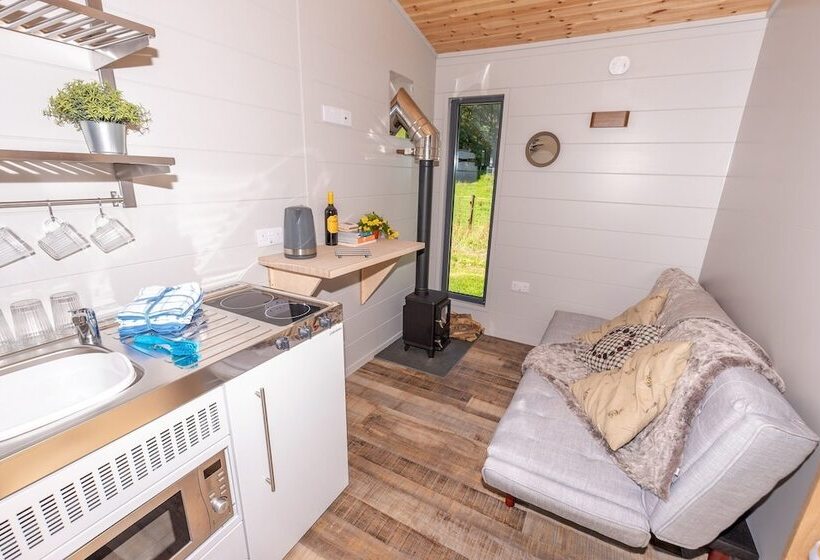 Sunset Cabins At The Oaks Woodland Retreat