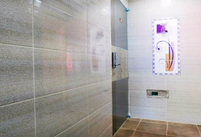 Tongyeong Se An Residence Pension