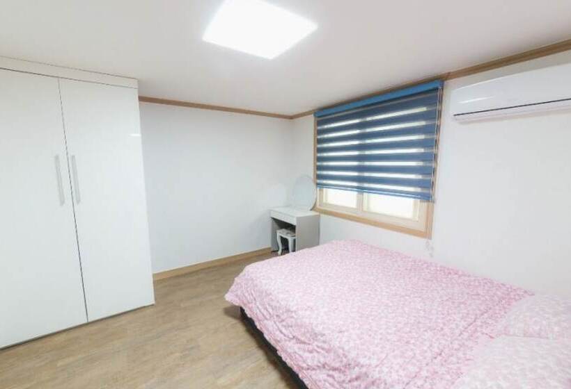 Tongyeong Se An Residence Pension