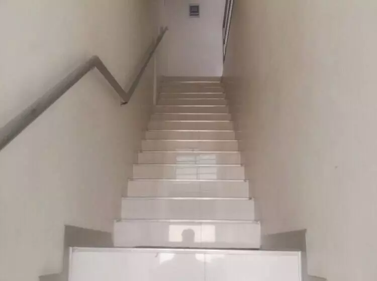 هاستل Hostal Posada Real