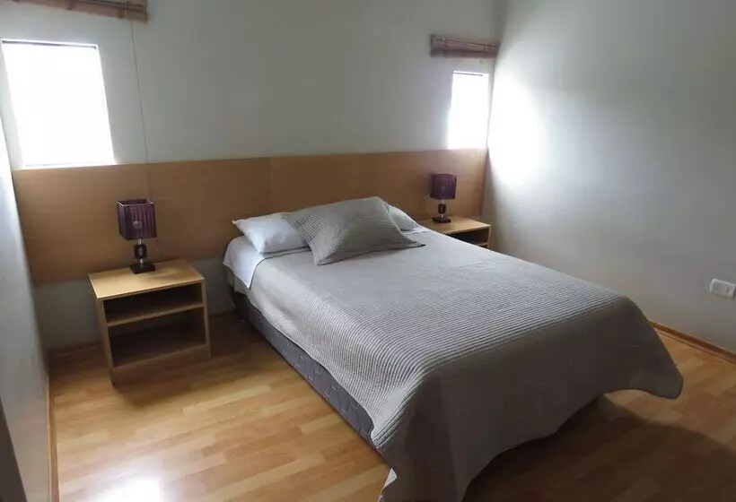 هاستل Hostal Posada Real