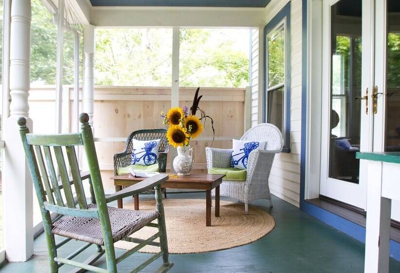 צימר Nine River Road