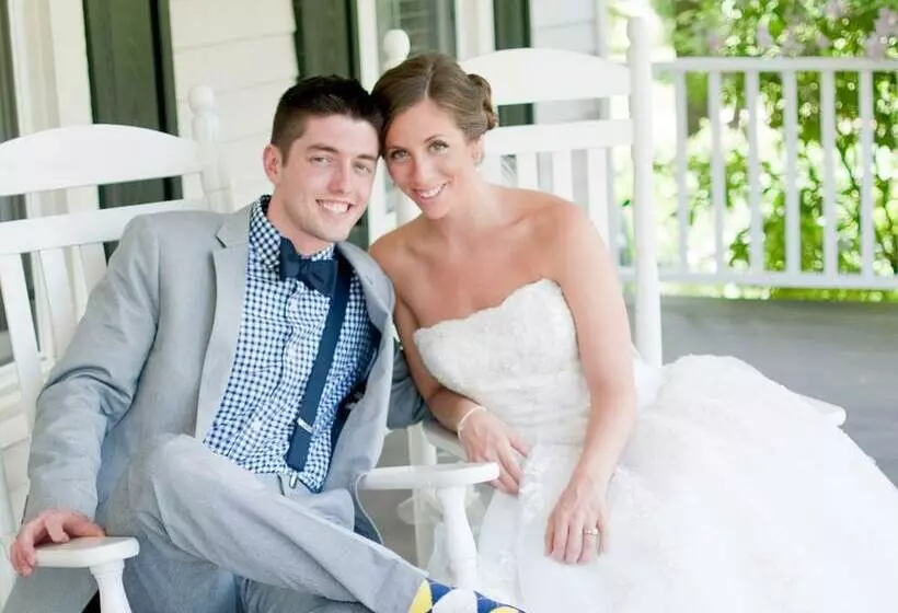 Aamiaismajoitus (B&B) Raritan Inn