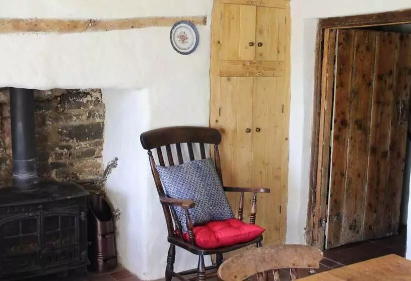 Relaxing Pet Friendly 2 Bed Cottage In Rhandirmwyn