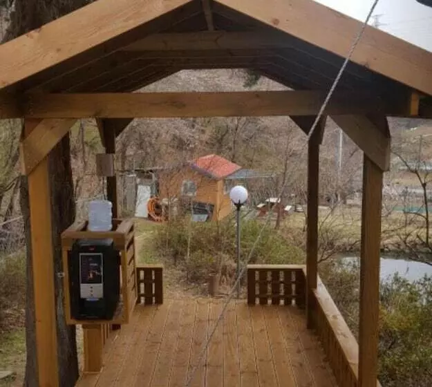 Donghae Red Clay Gueasthouse Pension