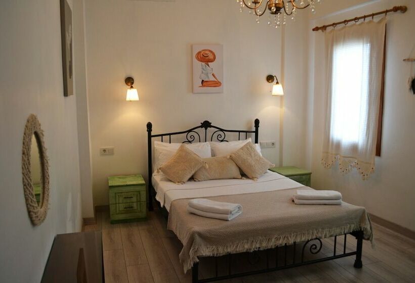 Отель 4 Oda House Eski Datca